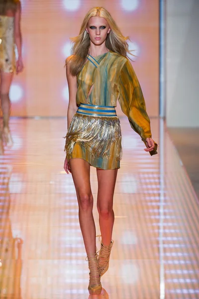 Look 39
